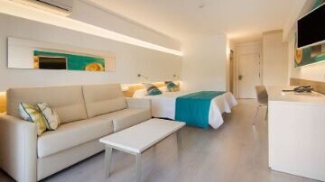 Globales Panama - Adults Only